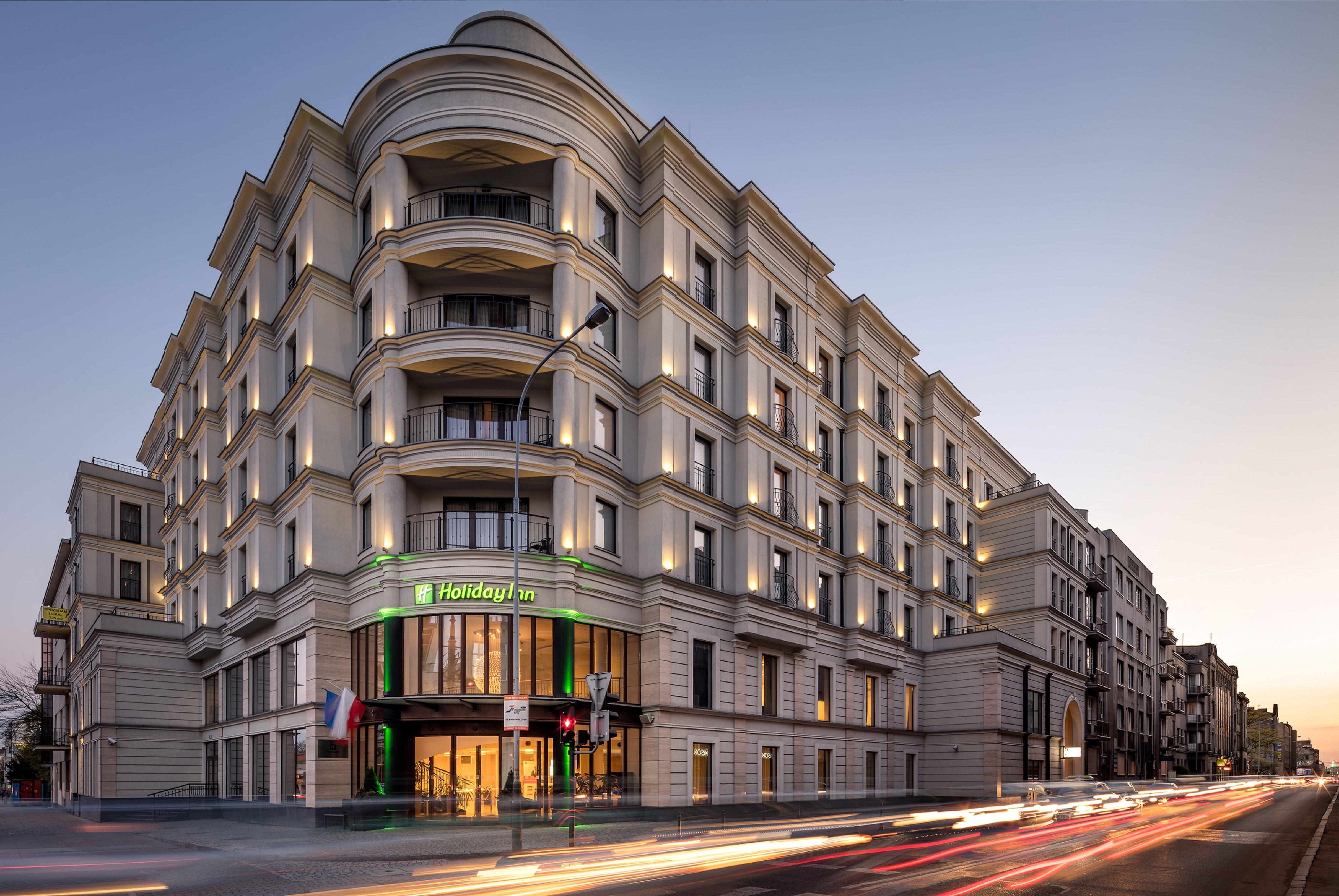 Hotel By Ihg